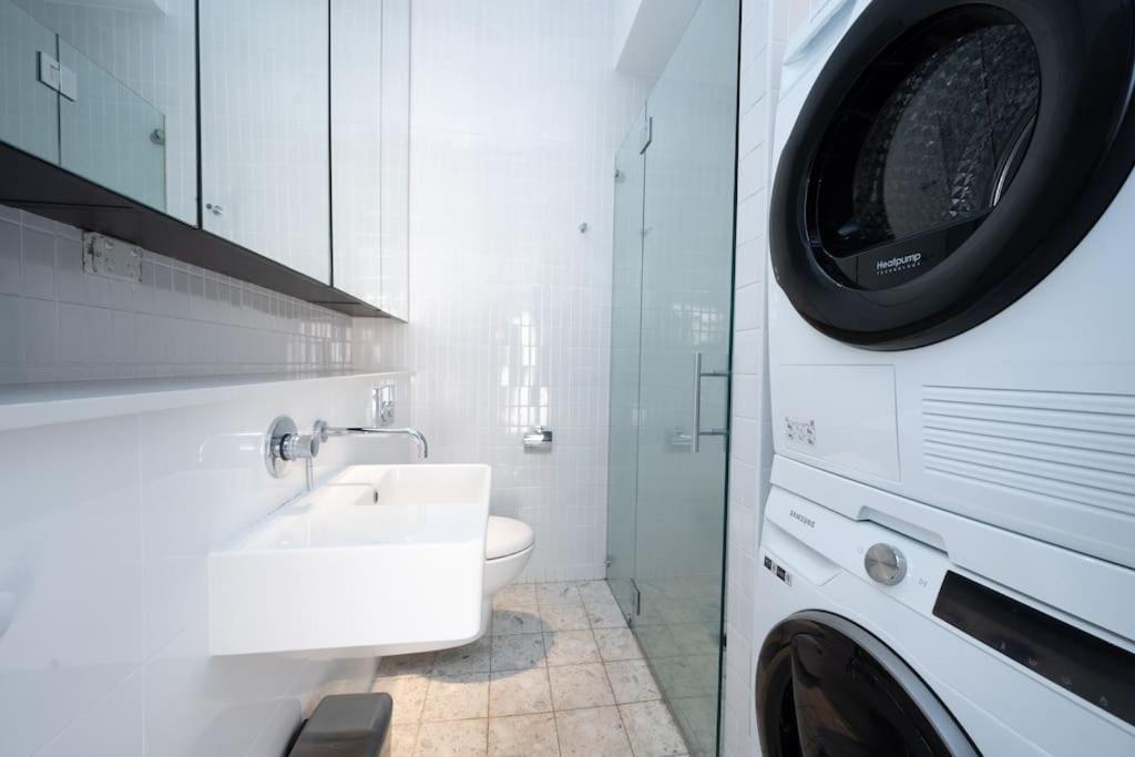 Eggie's Nest - Luxury 1 Bedroom *
